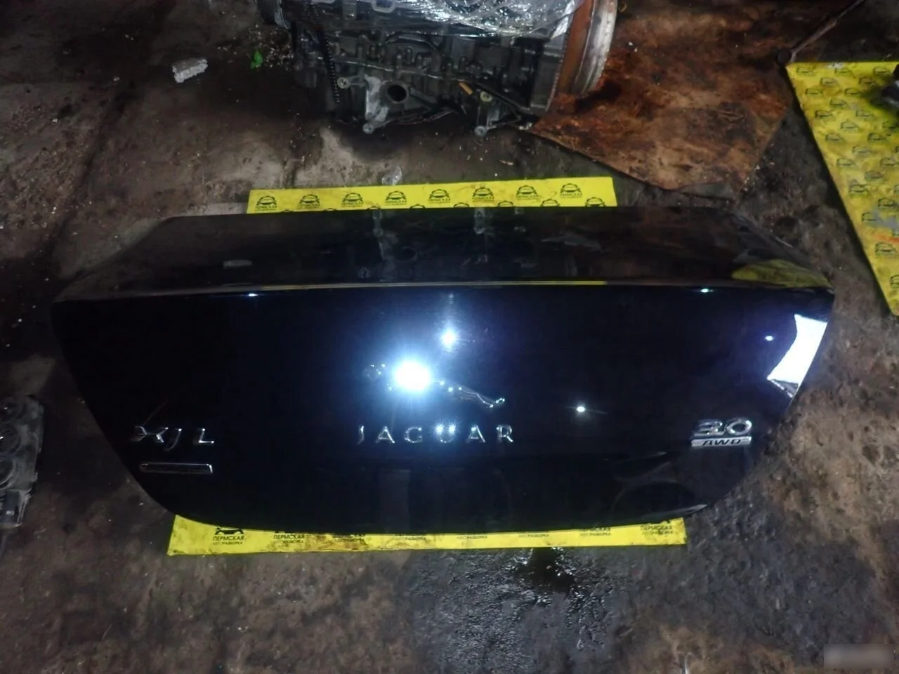 Крышка багажника для Jaguar XJ 2009)