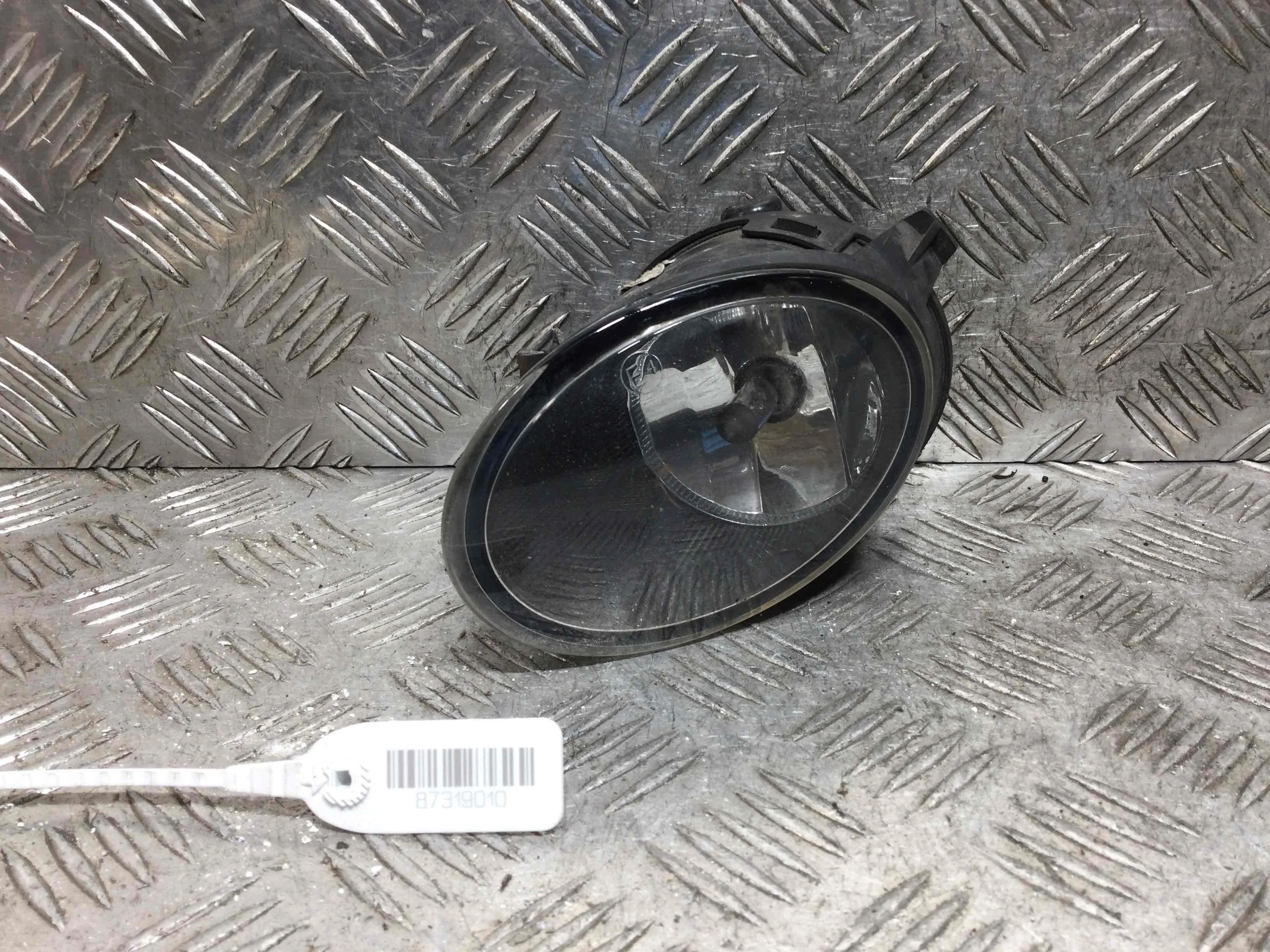 Фара противотуманная левая Audi A6 C6/4F (2004-2008) дизель 3.0 TDI Механика Универсал