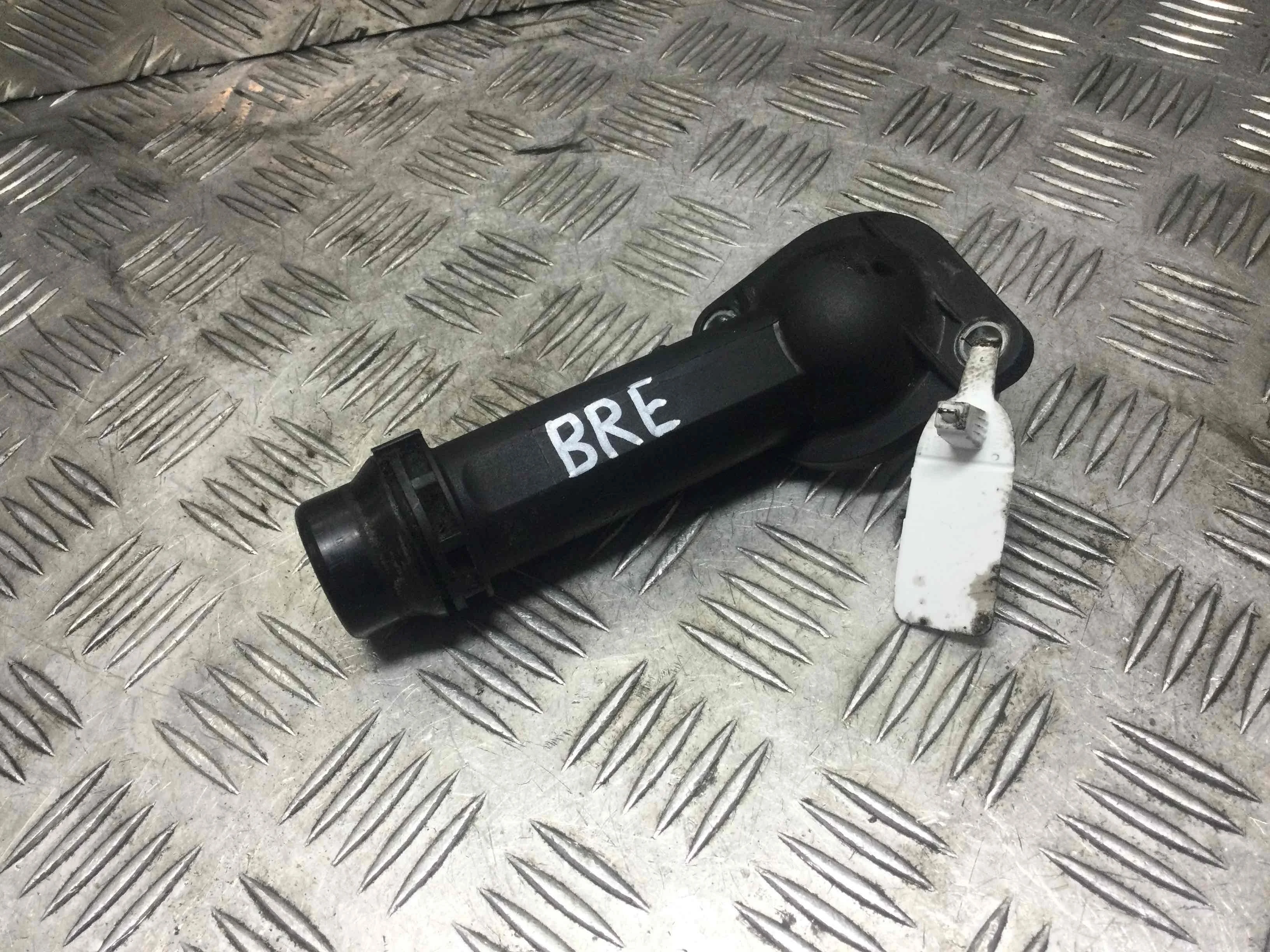 Корпус термостата Audi A6 C6/4F (2004-2008) дизель 2.0 TDI Вариатор Седан