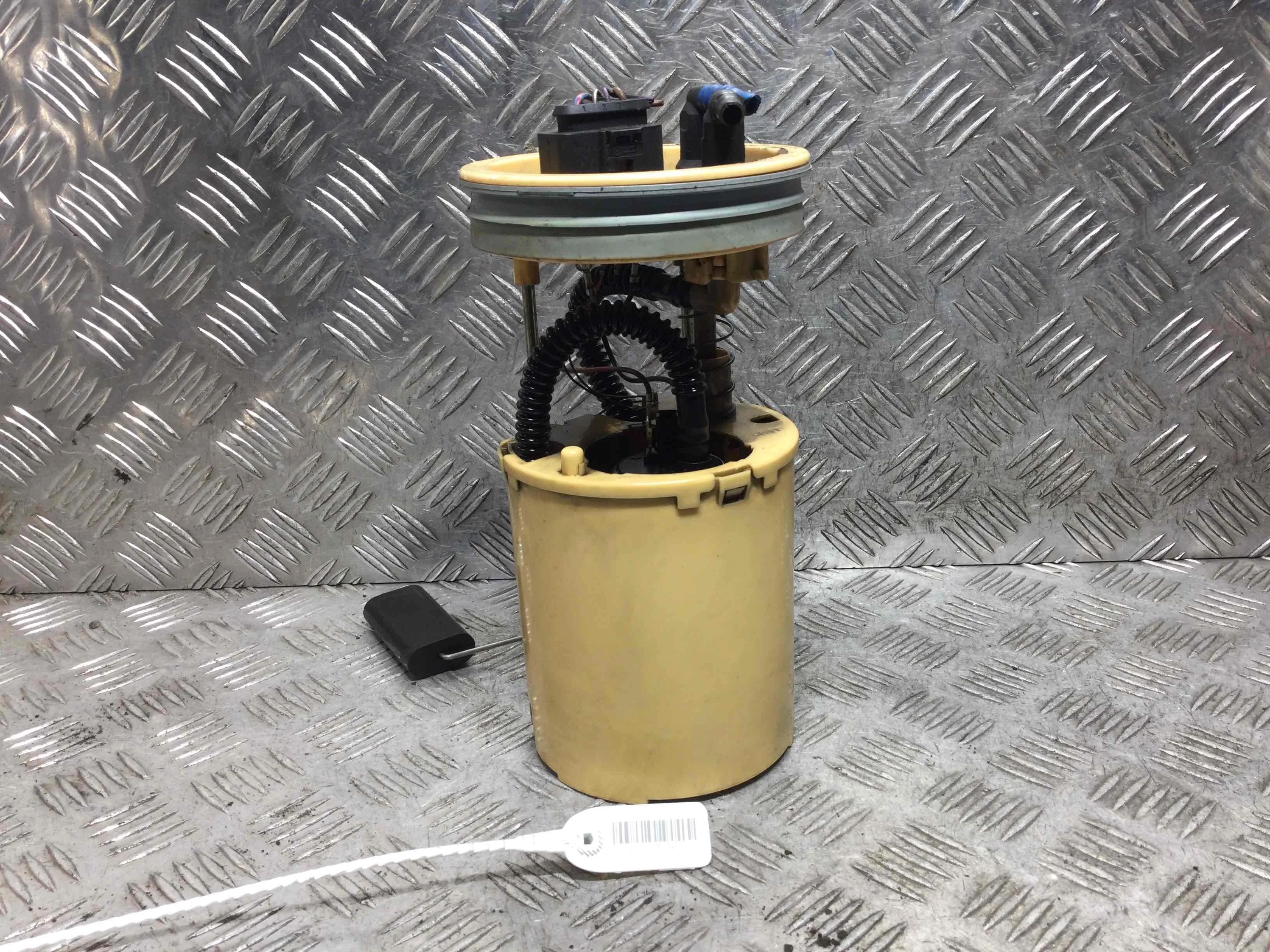 Насос топливный Volkswagen Golf 4 поколение (1997-2004) дизель 1.9 SDI Механика 5-дв, х/б