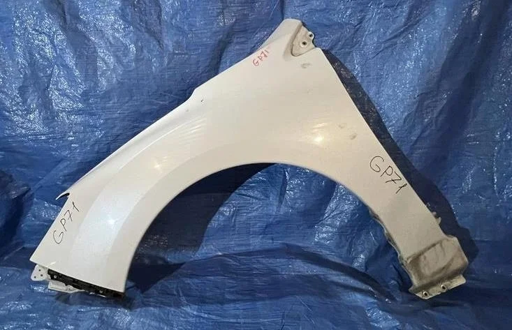Б.у. крыло SUBARU IMPREZA GP SUBARU IMPREZA GP