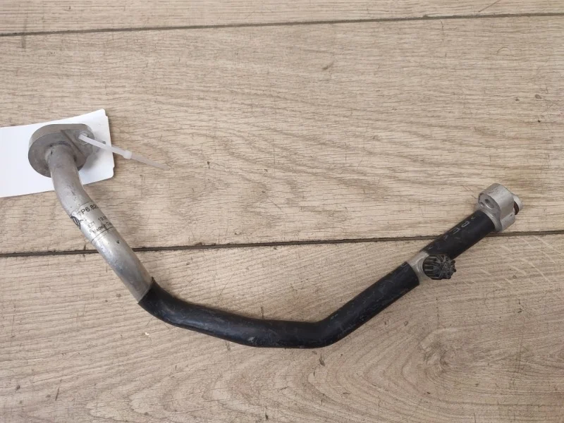 Трубка кондиционера VW Touareg 2 2010-2018 7P