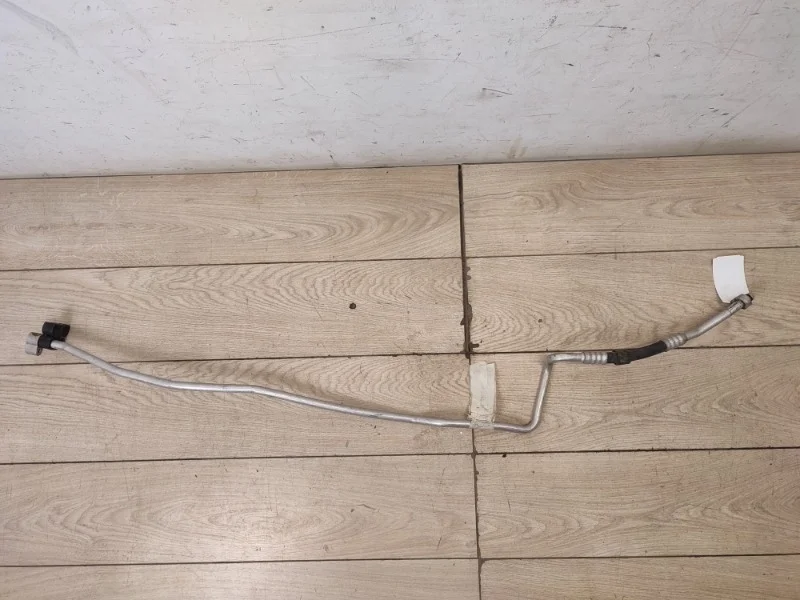 Трубка кондиционера VW Touareg 2 2010-2018 7P