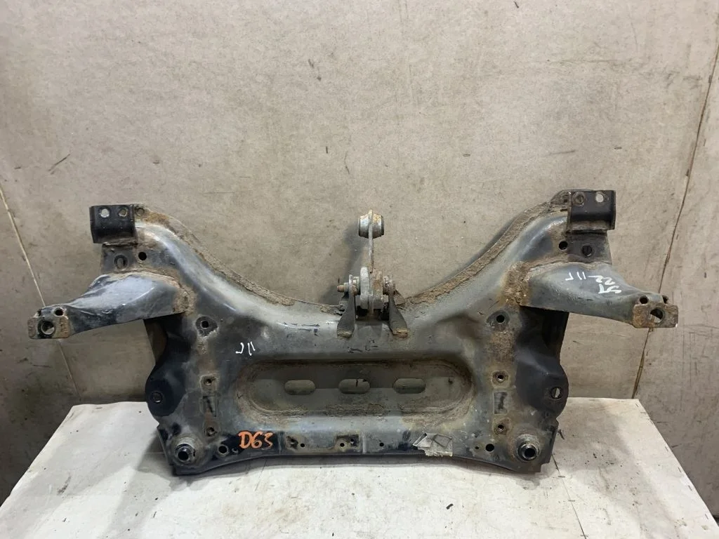 Балка передняя Nissan Qashqai J11 Кашкай