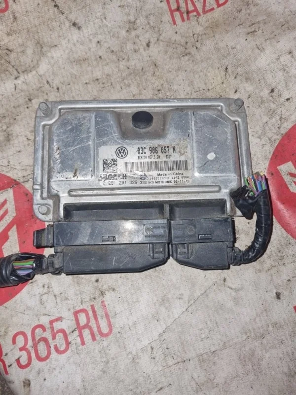 Блок управления двс Volkswagen Touran 2008 1T2