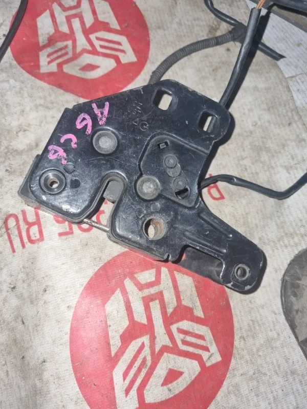 Замок капота Audi A6 2007 4F5