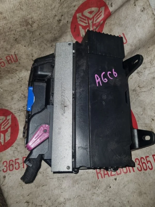 Усилитель звука Audi A6 2010 4F5