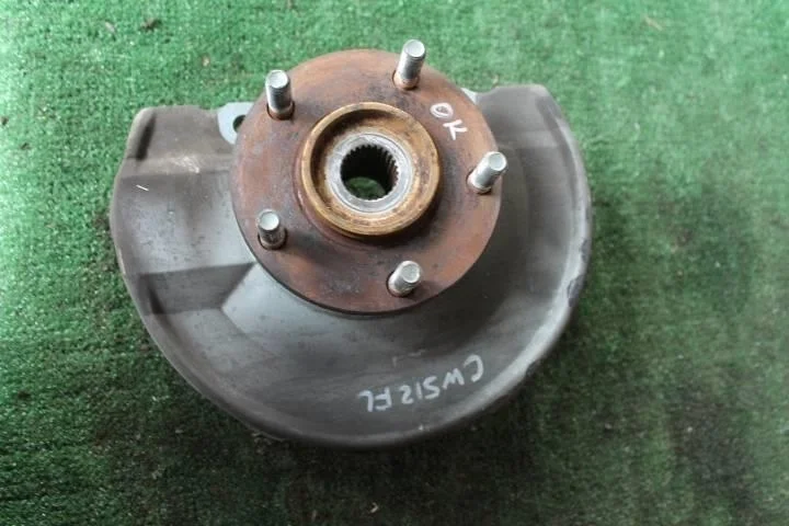 Б.у. кулак поворотный MITSUBISHI OUTLANDER XL CW5W MITSUBISHI OUTLANDER XL CW5W