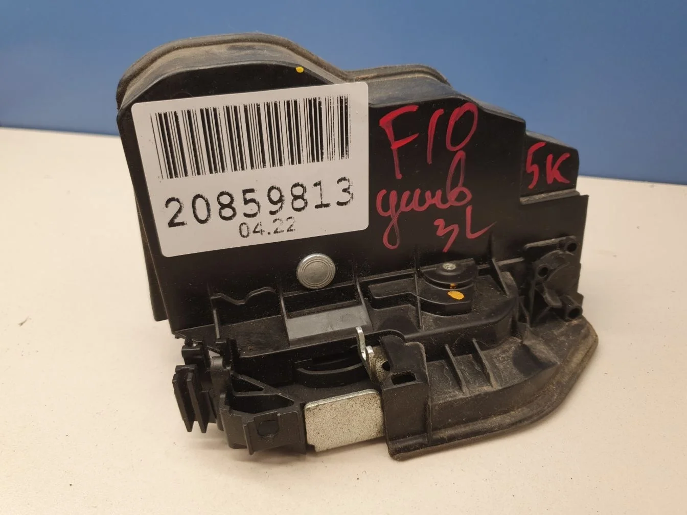 Замок двери задней левой для BMW 5 F10 2009-2017