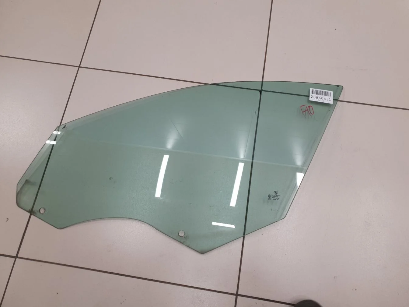 Стекло двери передней левой для BMW 5 F10 2009-2017