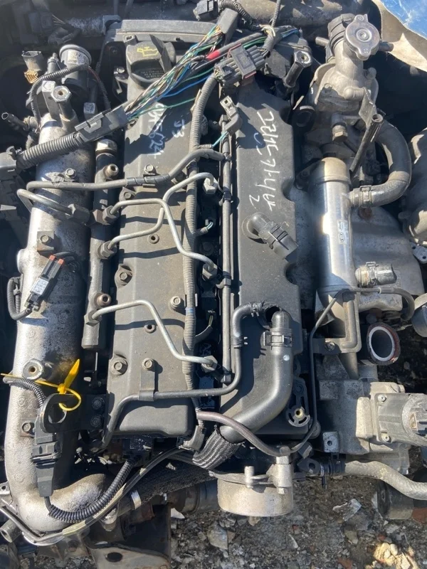 Двигатель Kia Carnival 2008