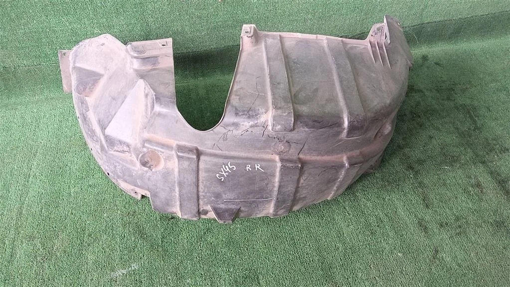 Б.у. подкрылок SUZUKI SX4 YA11S SUZUKI SX4 YA11S