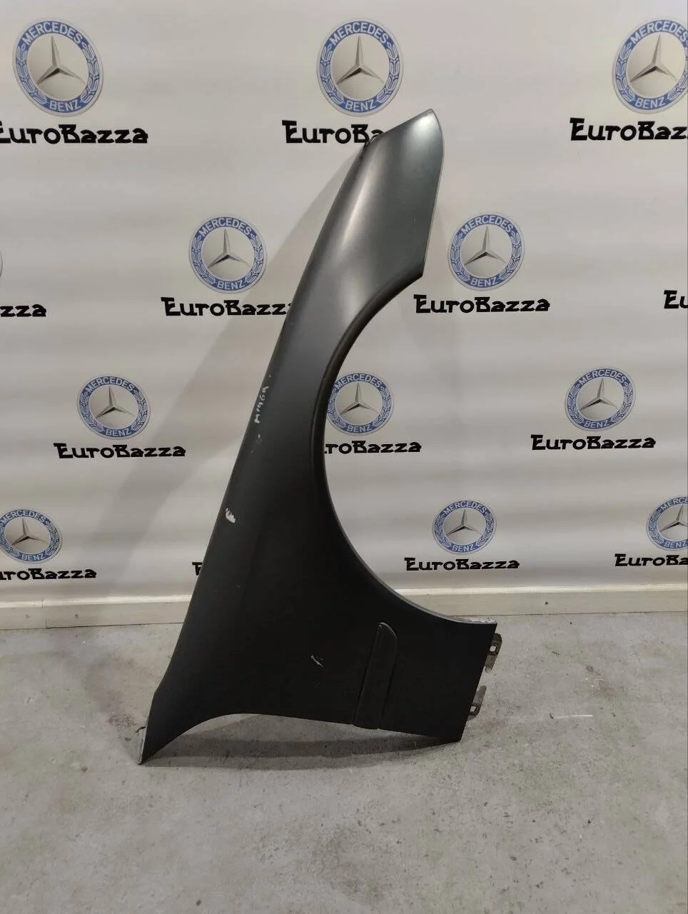 Крыло переднее правое Mercedes W215