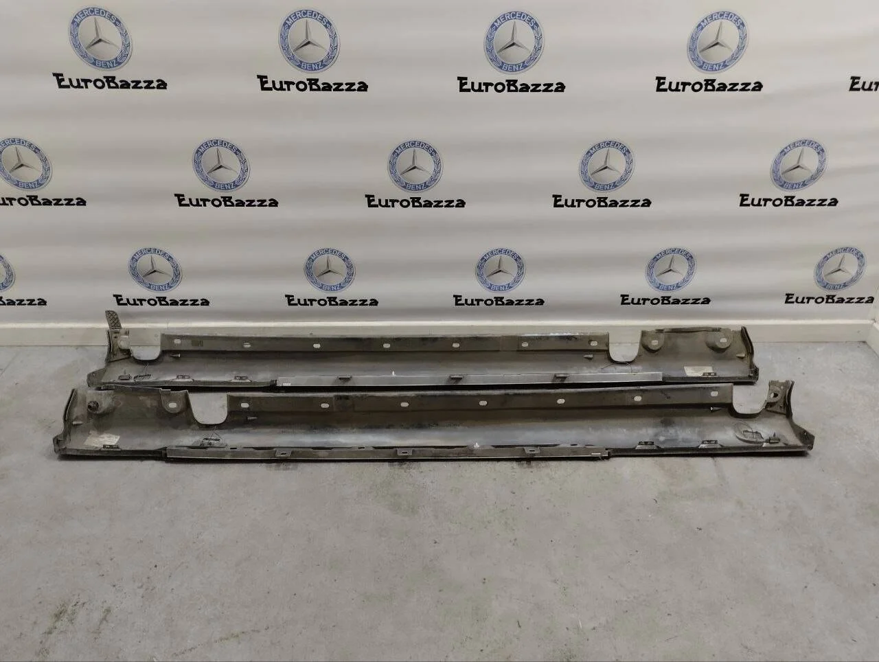 Накладка порога пластиковая Mercedes W215