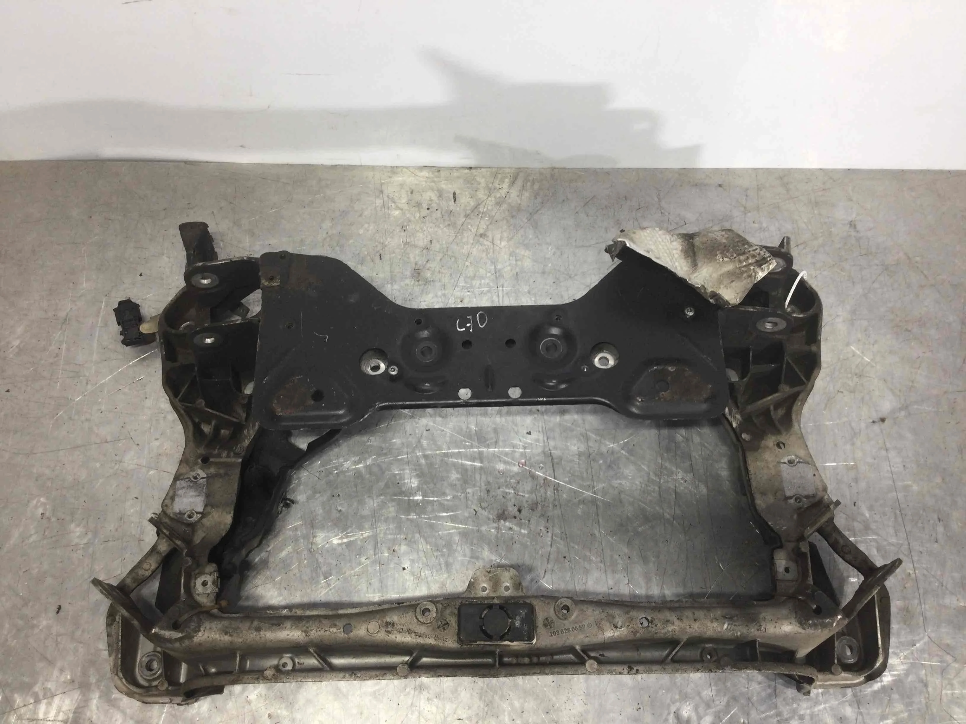 Балка подвески передняя (подрамник) Mercedes CLK W209/A209 (2002-2005) дизель 2.7 CDI Автомат Купе