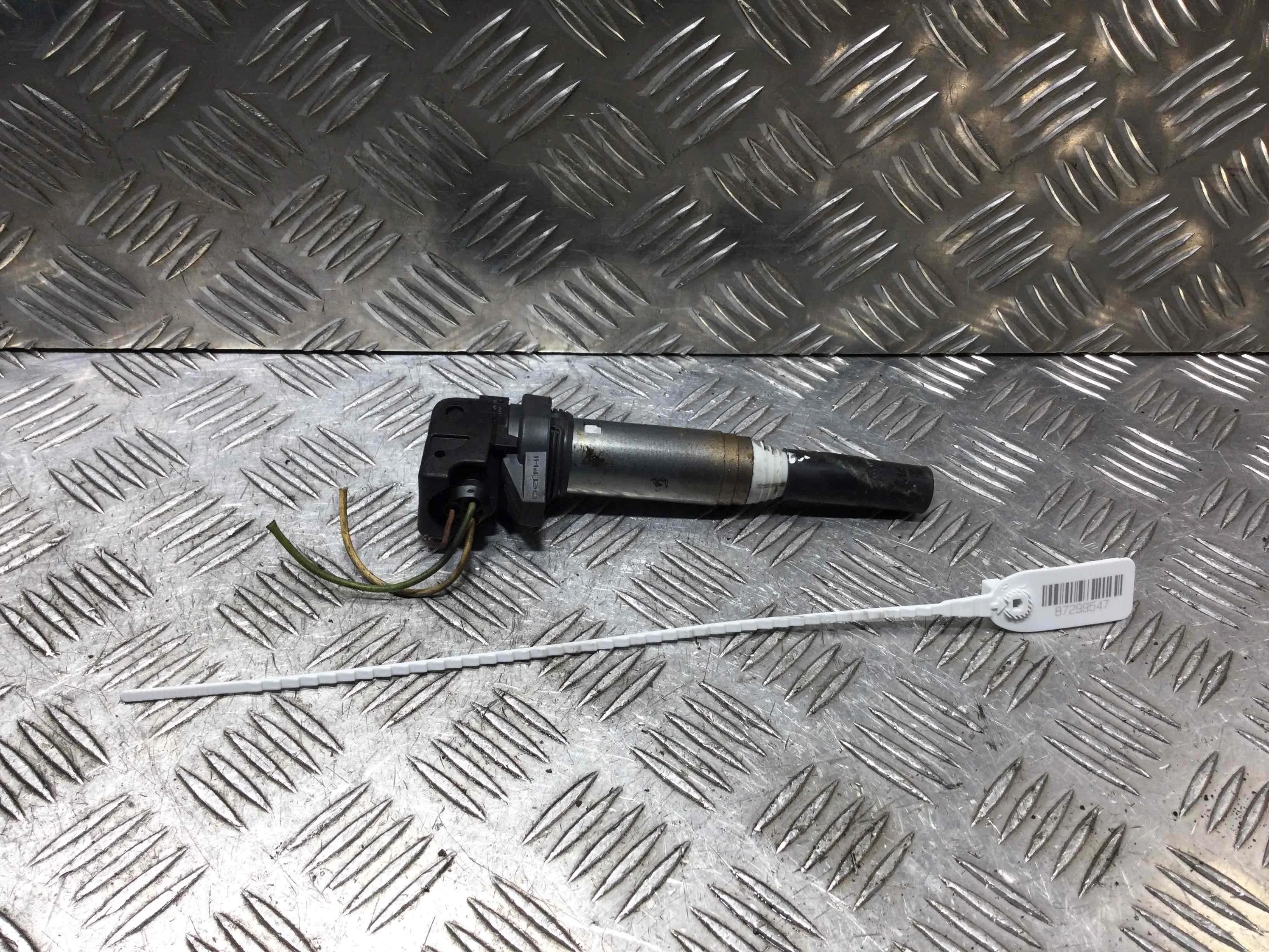 Катушка зажигания BMW 3-Series 3-Series E90/E91/E92/E93 2005 - 2010 бензин 2.0  Механика Седан