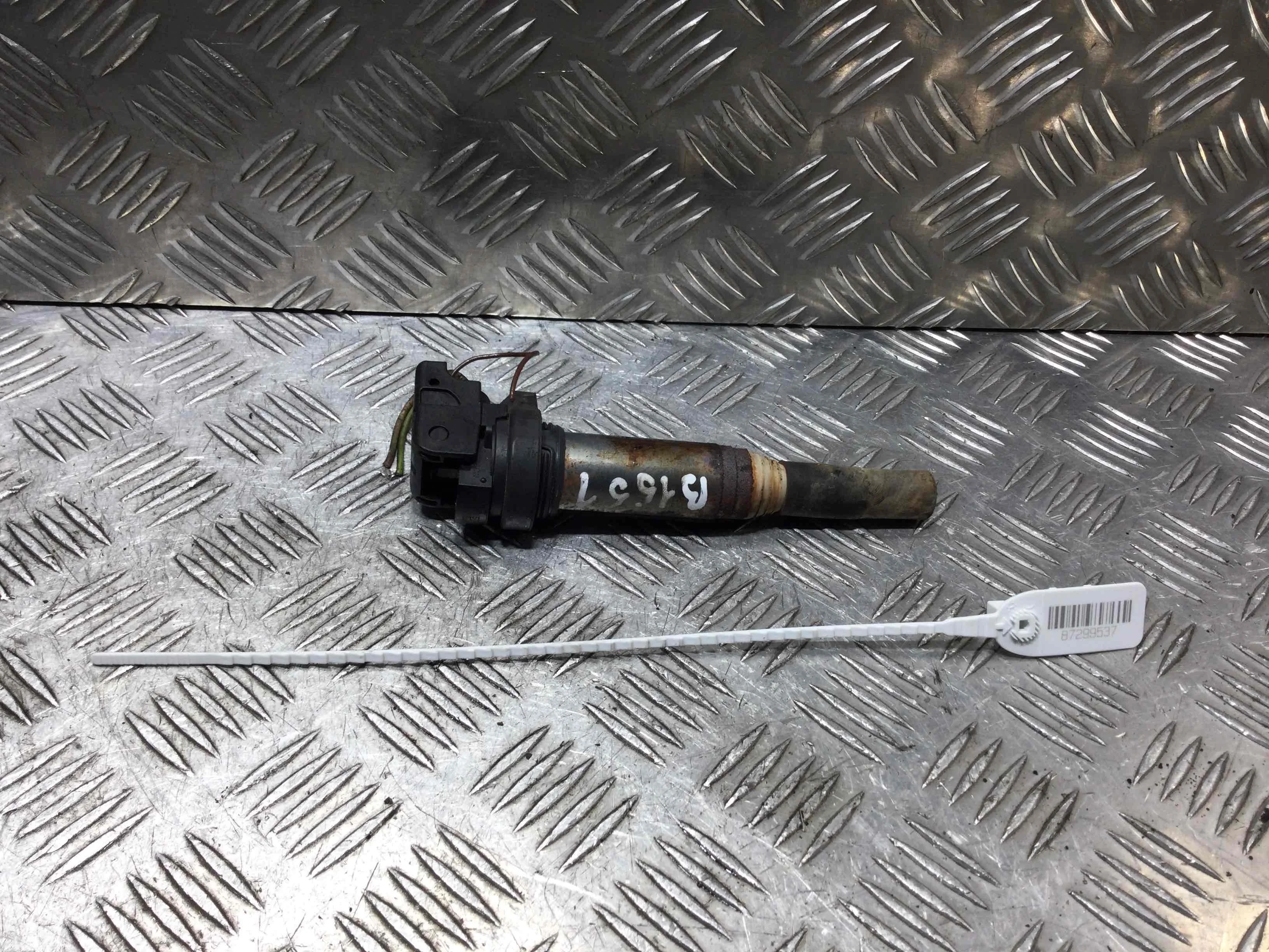 Катушка зажигания BMW 3-Series 3-Series E90/E91/E92/E93 2005 - 2010 бензин 2.0  Механика Седан