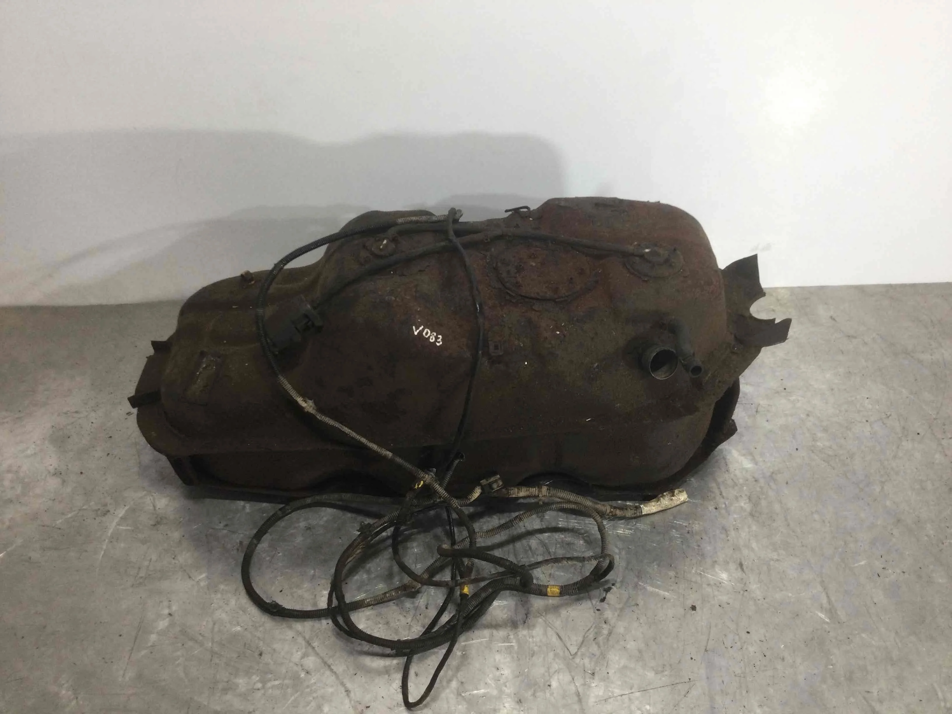 Бак топливный Mitsubishi Pajero Sport 1 поколение (1996-2005) дизель 2.5 TD Механика