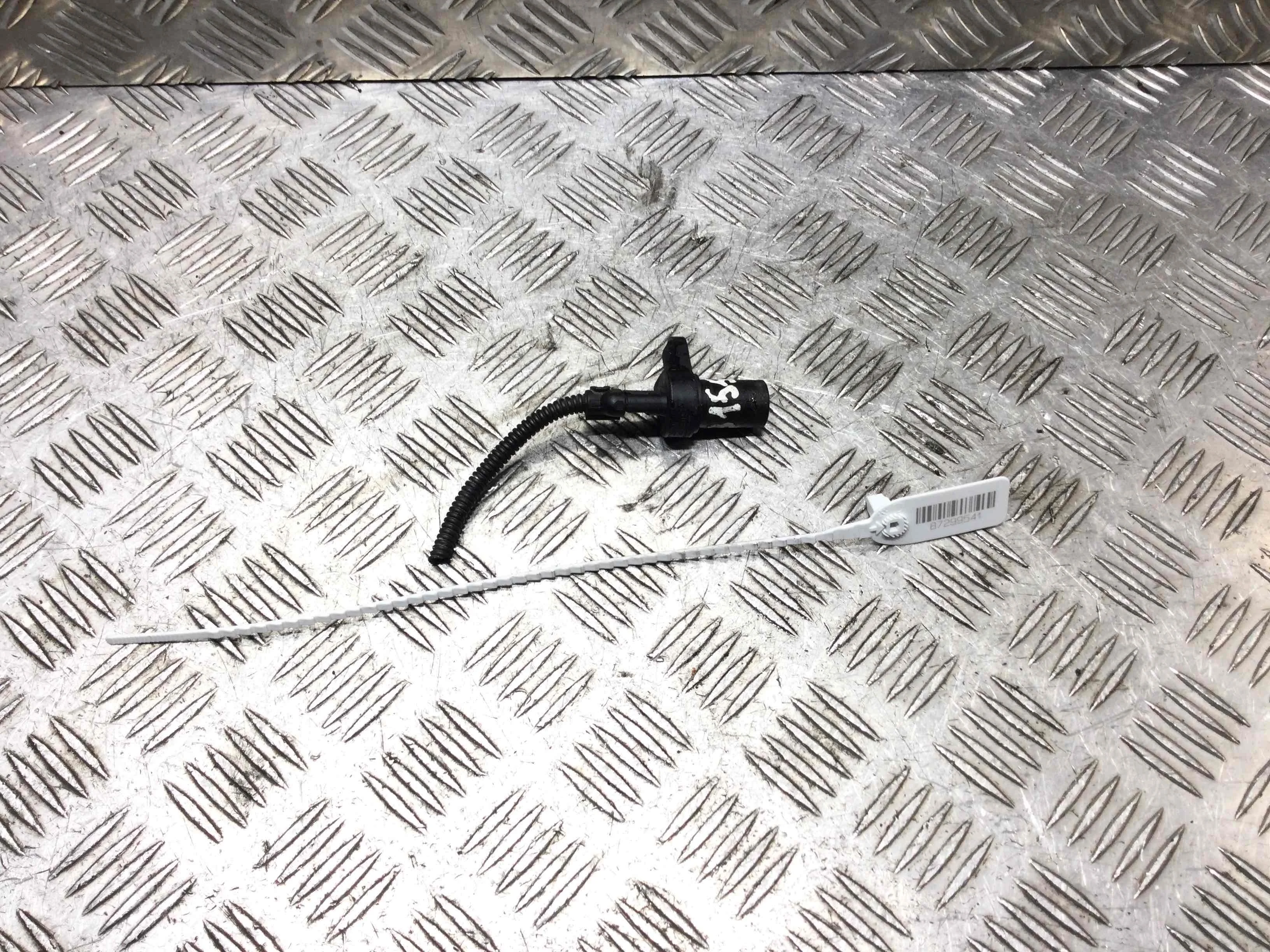 Датчик распредвала BMW 3-Series 3-Series E90/E91/E92/E93 2005 - 2010 бензин 2.0  Механика Седан