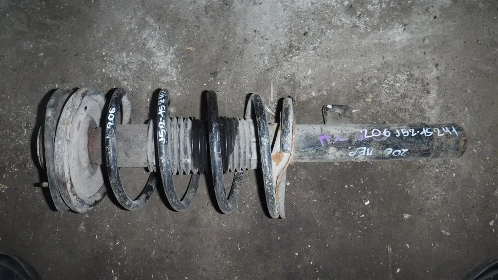 Амортизатор передний левый Peugeot 206 I (1998—2012)