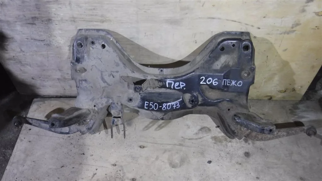 Балка подмоторная Peugeot 206 I (1998—2012)