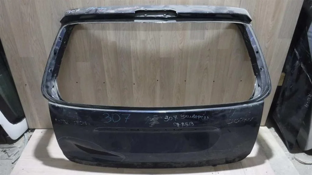 Дверь багажника Peugeot 307 3C (2001—2005)