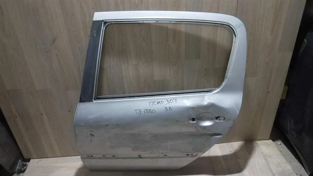Дверь задняя левая Peugeot 307 3C (2001—2005)