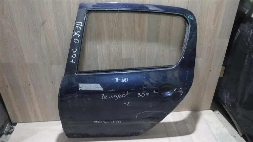 Дверь задняя левая Peugeot 307 3C (2001—2005)