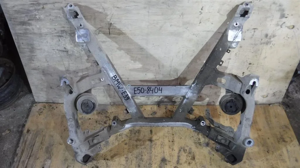 Балка подмоторная BMW 5 серия E39 (1995—2000)