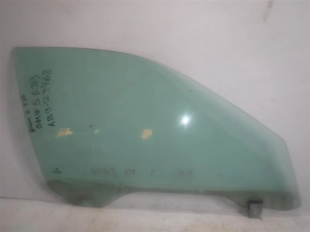 Стекло двери передней правой BMW 5 серия E39 (1995—2000)