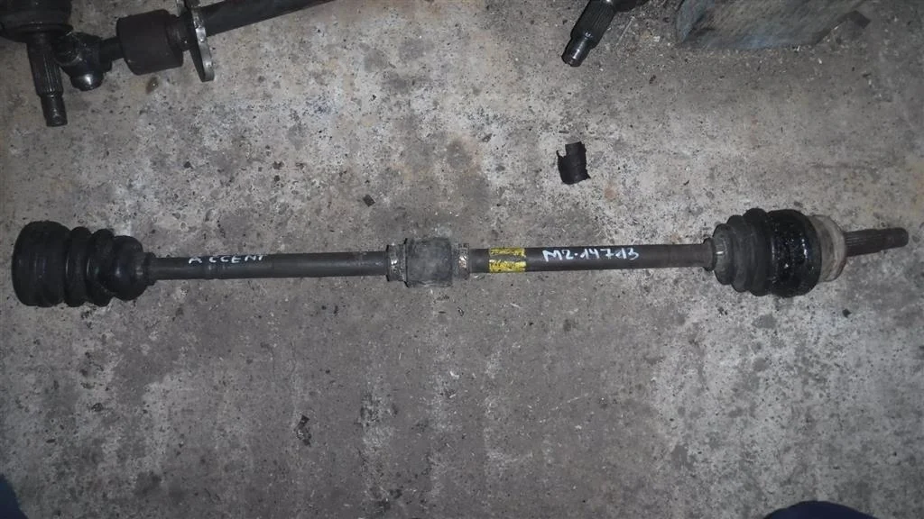 Полуось передняя правая Hyundai Accent II (1999—2012)