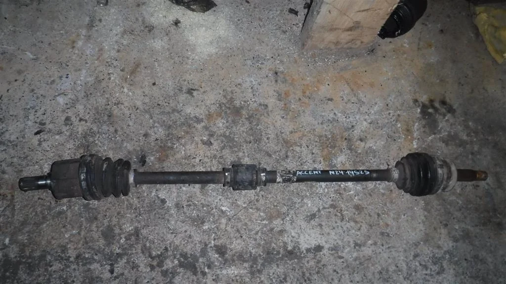 Полуось передняя правая Hyundai Accent II (1999—2012)