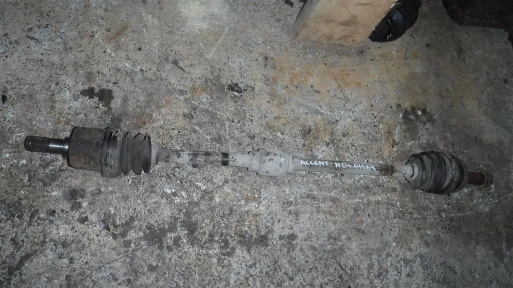 Полуось передняя правая Hyundai Accent II (1999—2012)