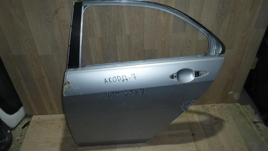 Дверь задняя левая Honda Accord VII (2002—2006)