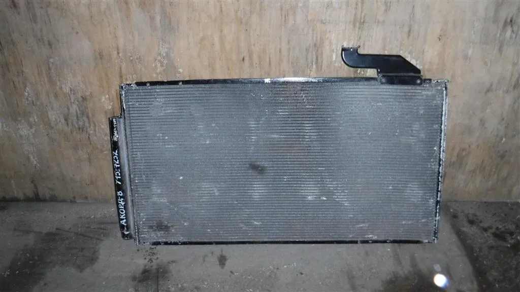 Радиатор кондиционера (конденсер) Honda Accord VII (2002—2006)