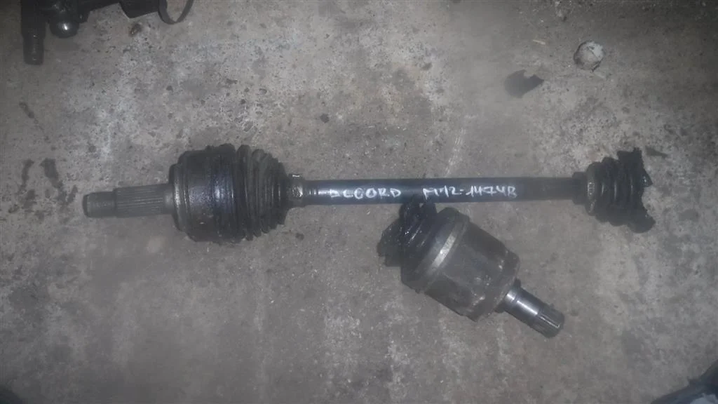 Полуось передняя левая Honda Accord VIII (2007—2011)