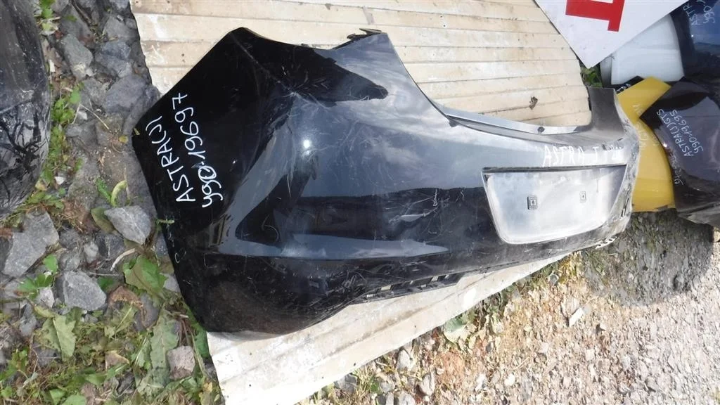 Бампер задний Opel Astra J (2009—2012)