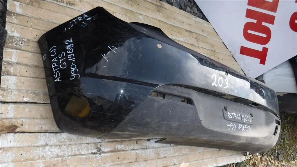 Бампер задний Opel Astra J (2009—2012)