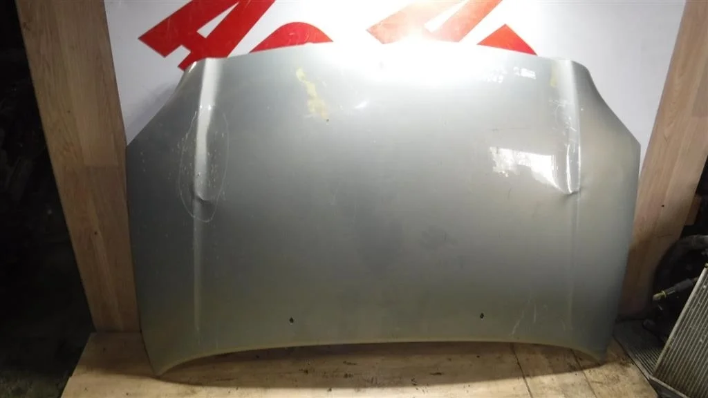 Капот Toyota Avensis T250 (2003—2006)