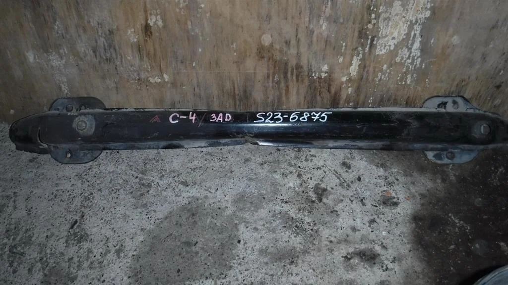 Усилитель заднего бампера Citroen C4 I (2004—2014)