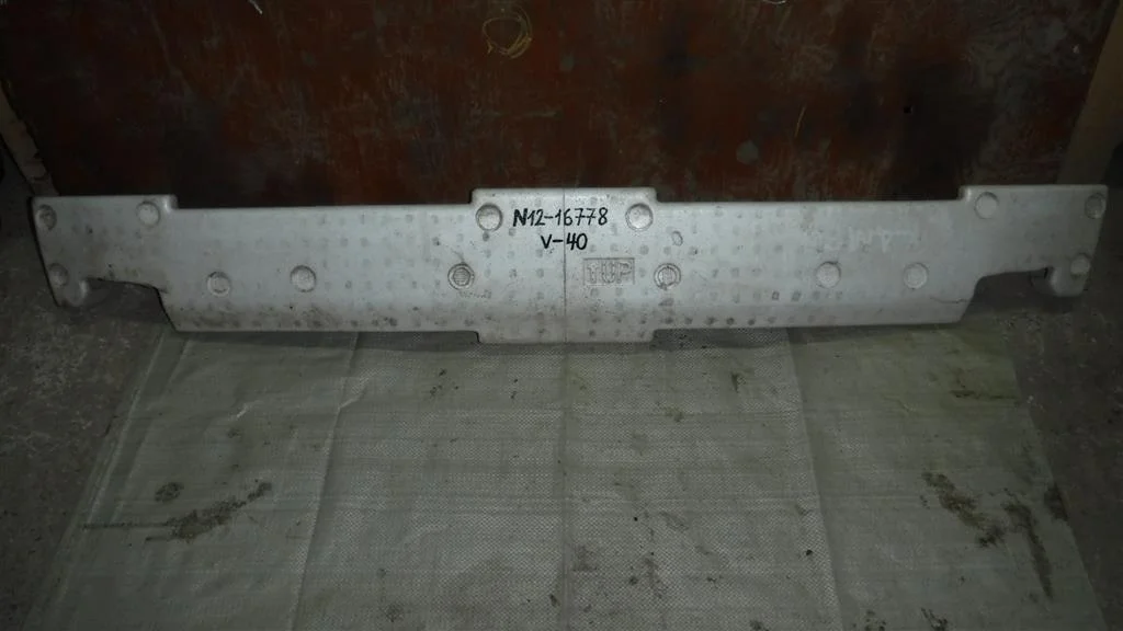 Наполнитель заднего бампера Toyota Camry XV40 (2006—2009)