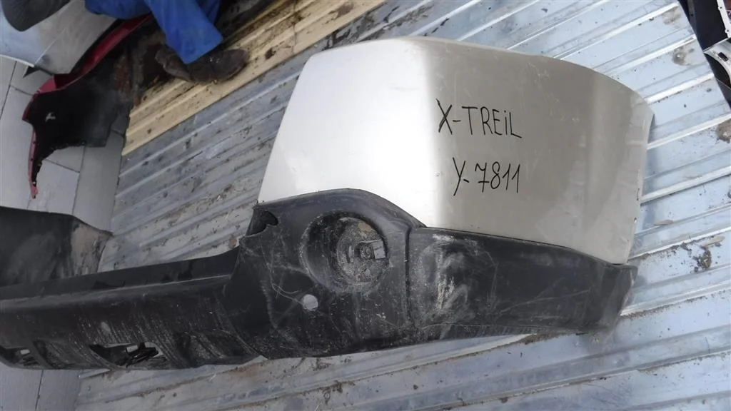 Бампер задний Nissan X-Trail II (2007—2011)