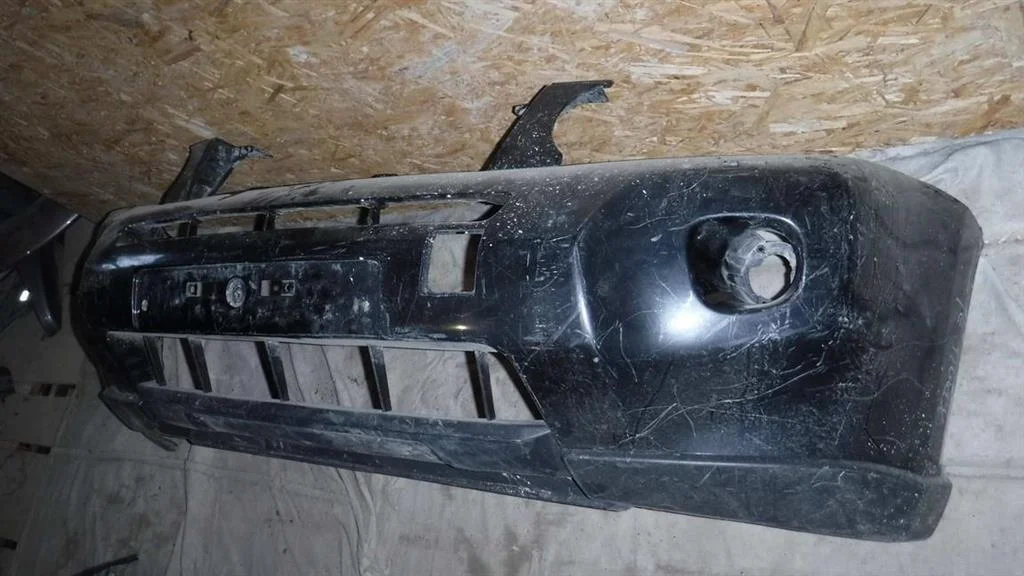 Бампер передний Nissan X-Trail II (2007—2011)