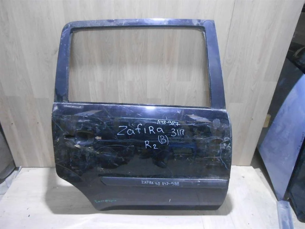 Дверь задняя правая Opel Zafira B (2005—2008)