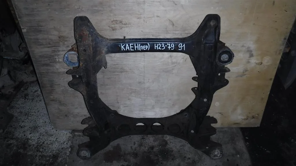 Балка подмоторная Porsche Cayenne I (2002—2007)