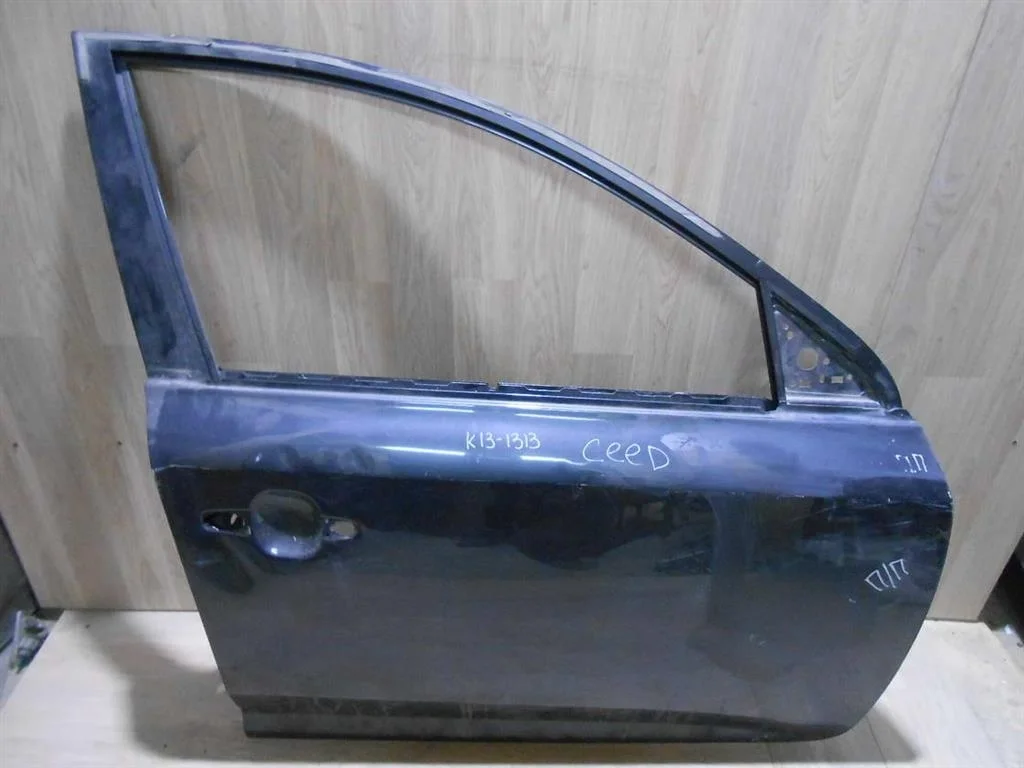 Дверь передняя правая KIA Ceed ED (2006—2010)