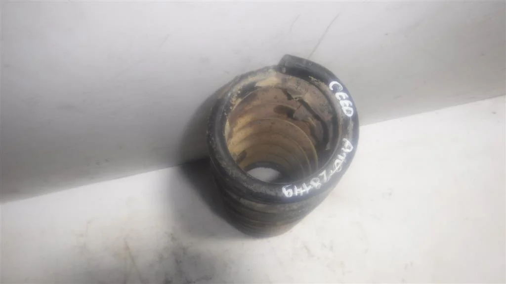 Пружина задняя KIA Ceed ED (2006—2010)