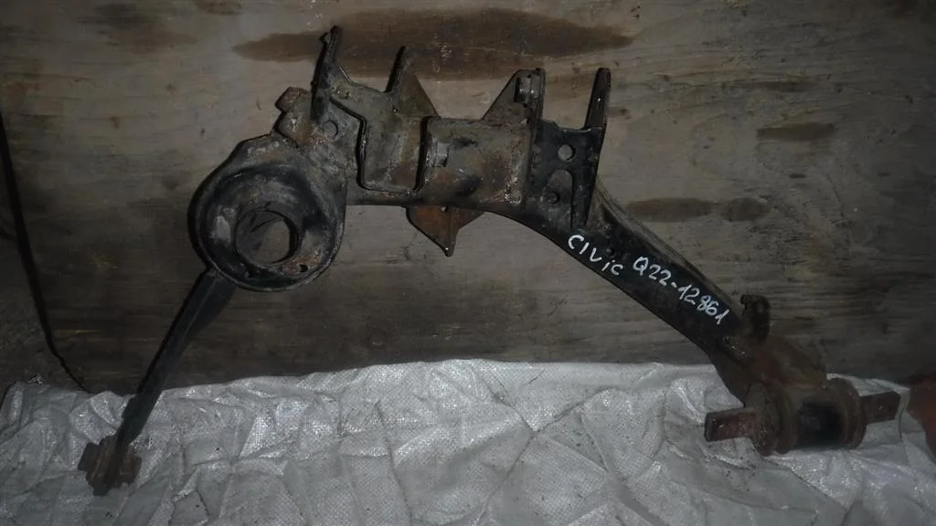 Рычаг задний нижний левый Honda Civic VIII (2005—2009)