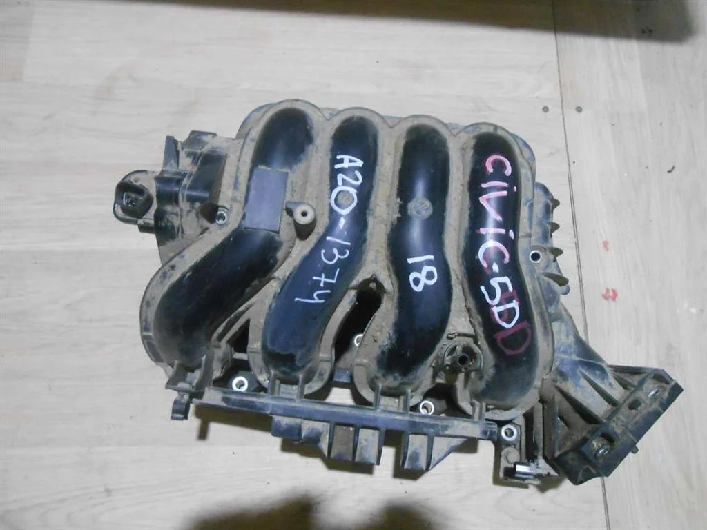 Коллектор впускной Honda Civic VIII (2005—2009)