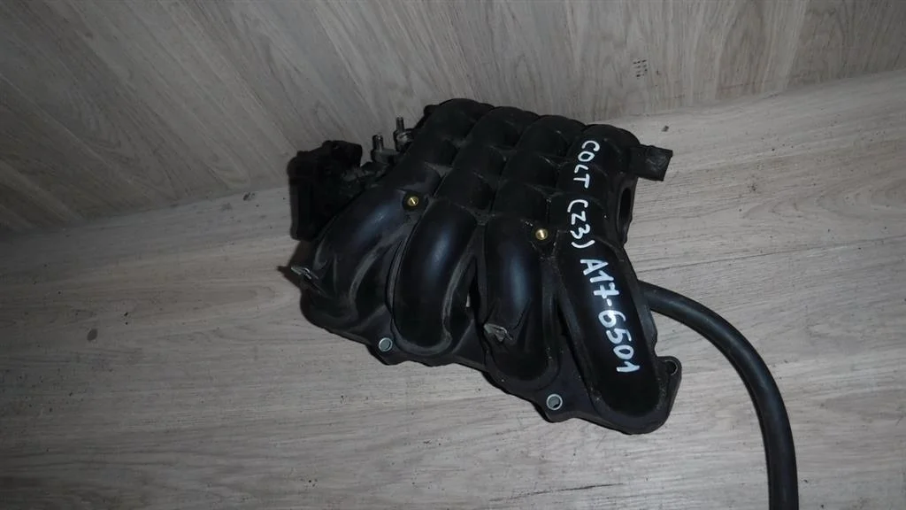 Коллектор впускной Mitsubishi Colt Z30 (2002—2012)